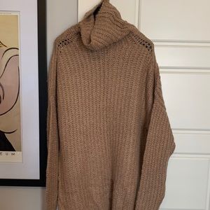 Abercrombie & Fitch Oversized Turtleneck Sweater